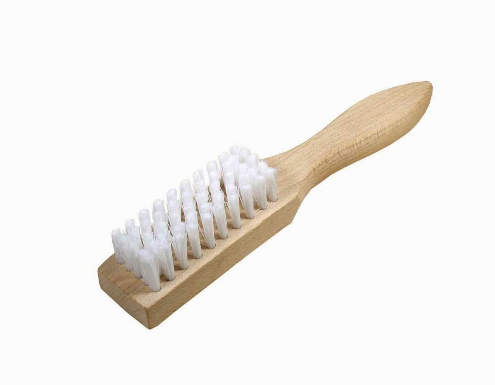 Brosse à main nylon avec manche