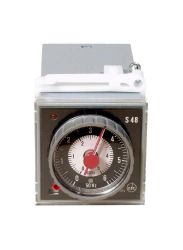 Zeitschaltuhr CDC S48/704 (602) B12, 24 V 