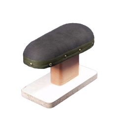 Coussin de repassage à l'aisselle sur socle stable 