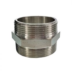 Double threaded nipple 