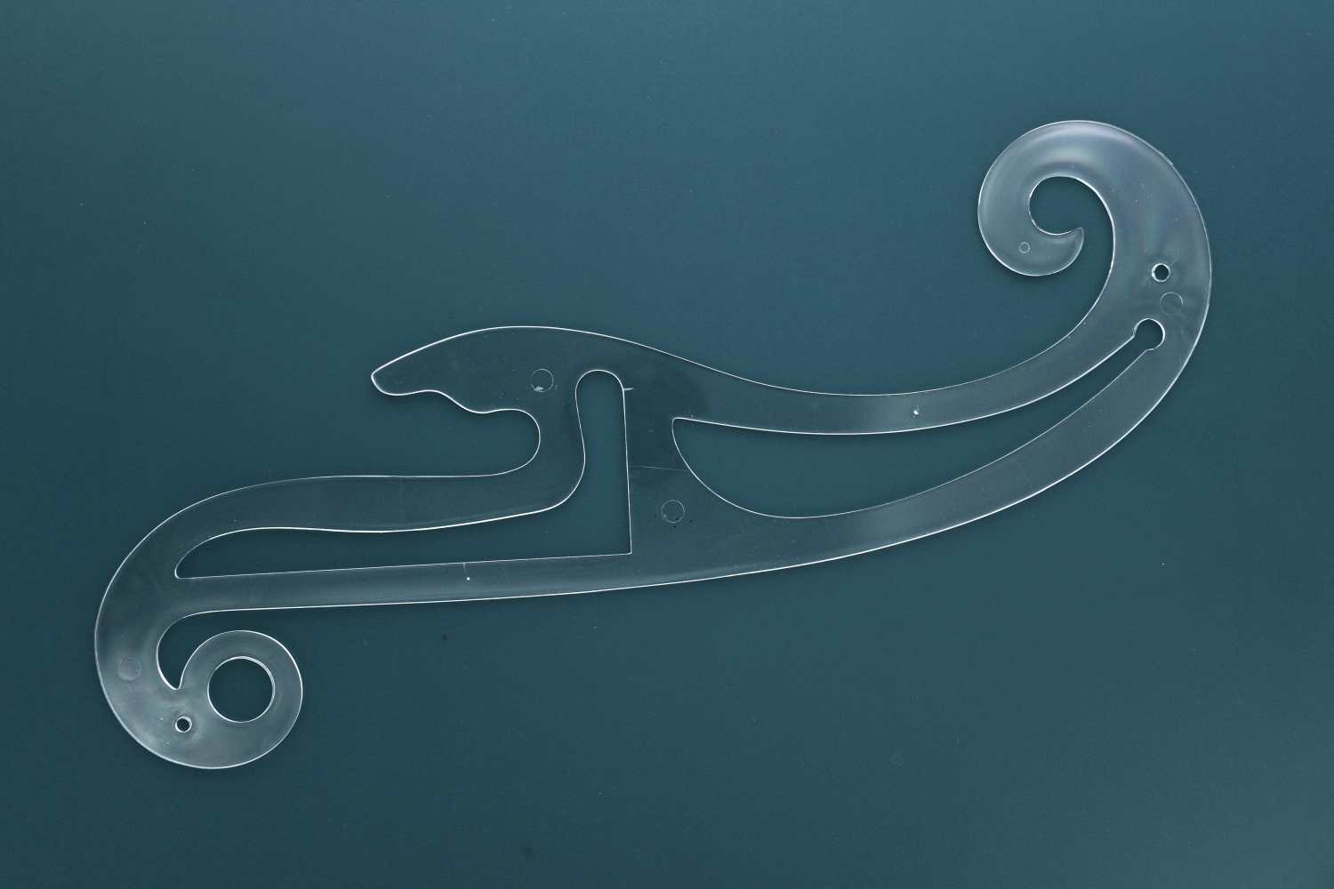 RULER, FRENCH CURVE, 42,5 cm 