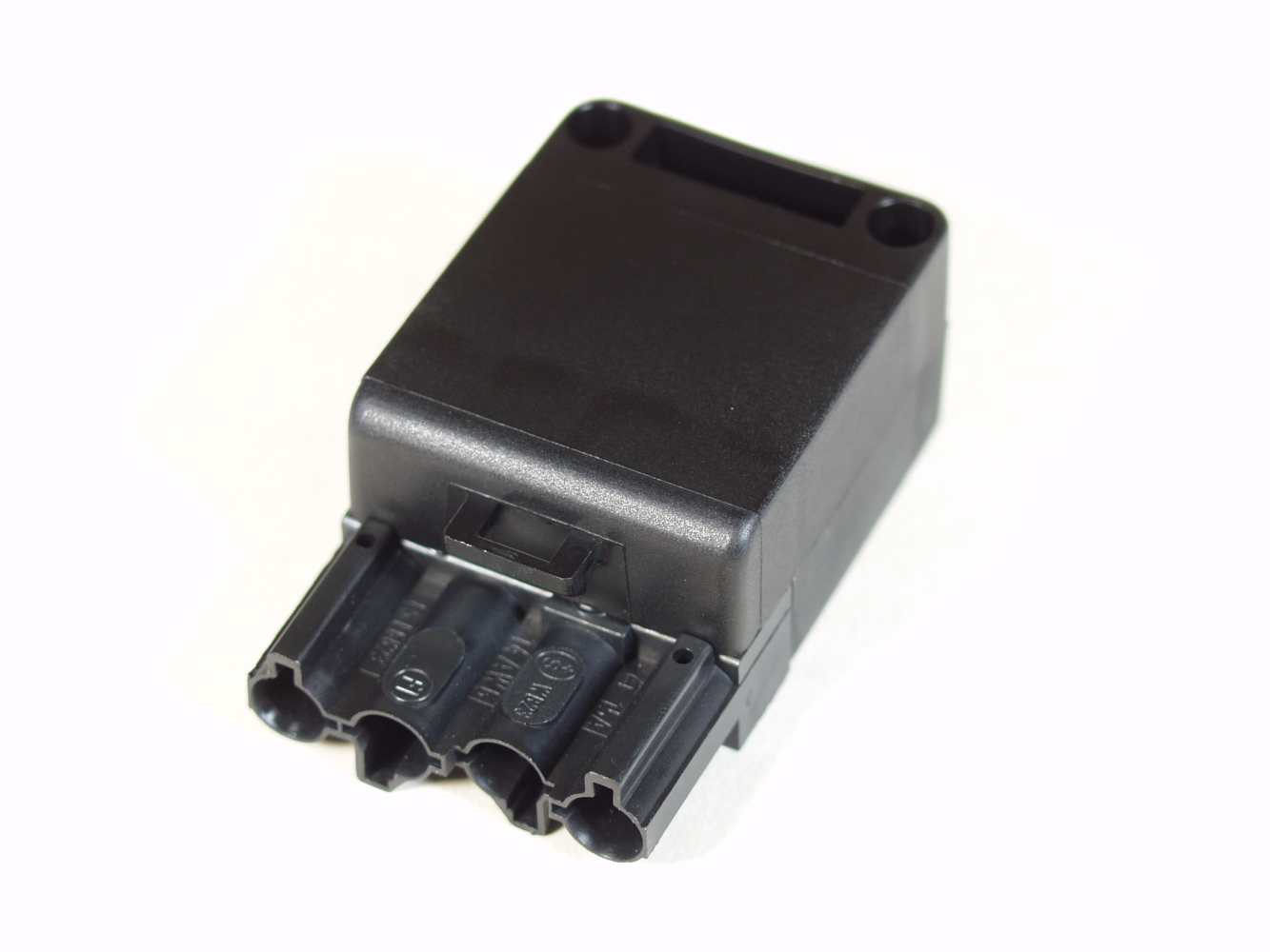 SOCKET, 4-POLE, TYP ST18/4, 