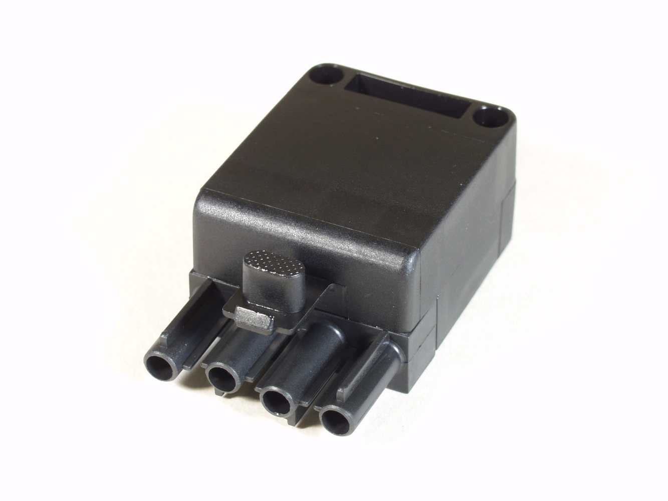 PRISE MALE-4 POLES, TYP ST18/4 