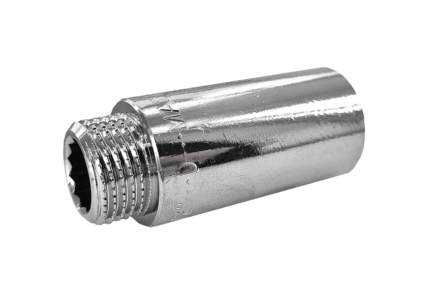 Pipe extension with internal and external thread 